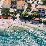 Fjaba - By The Sea - With The Big Terraces & Great Sea View * Trogir