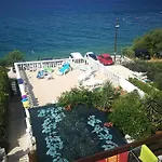 Fjaba - By The Sea - With The Big Terraces & Great Sea View Apartman