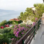 Fjaba - By The Sea - With The Big Terraces & Great Sea View Apartman