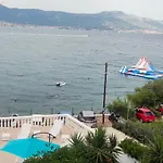 Fjaba - By The Sea - With The Big Terraces & Great Sea View Apartman *