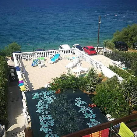 Fjaba - By The Sea - With The Big Terraces & Great Sea View شقة