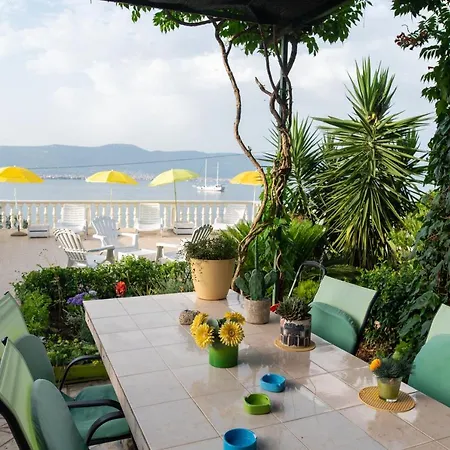 Fjaba - By The Sea - With The Big Terraces & Great Sea View *