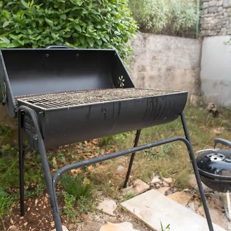 Fjaba - By The Sea - With The Big Terraces & Great Sea View شقة