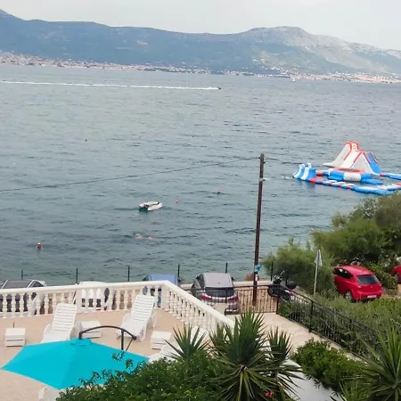 Fjaba - By The Sea - With The Big Terraces & Great Sea View شقة *