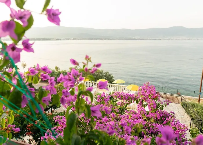 Apartment Fjaba - By The Sea - With The Big Terraces & Great Sea View *