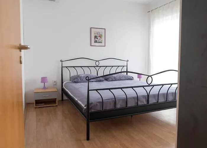 Apartment Fjaba - By The Sea - With The Big Terraces & Great Sea View *