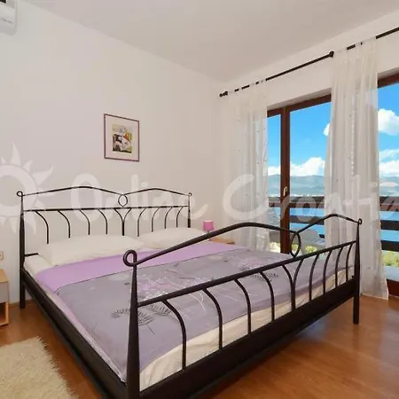 Apartment Fjaba - By The Sea - With The Big Terraces & Great Sea View Trogir