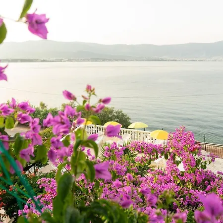 Apartament Fjaba - By The Sea - With The Big Terraces & Great Sea View *
