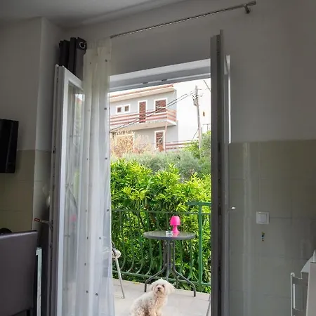 Apartment Fjaba - By The Sea - With The Big Terraces & Great Sea View