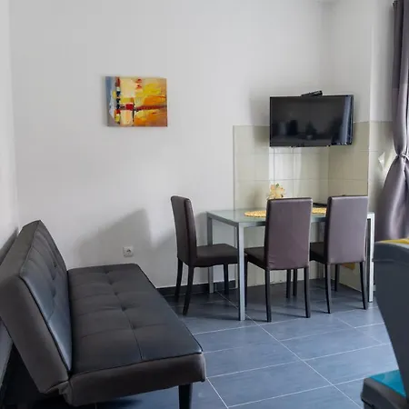 Fjaba - By The Sea - With The Big Terraces & Great Sea View Appartement Trogir