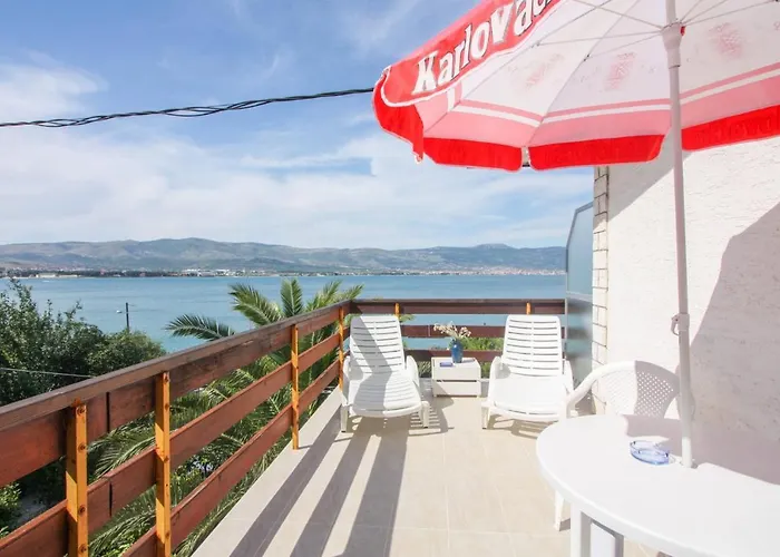 Fjaba - By The Sea - With The Big Terraces & Great Sea View Apartament