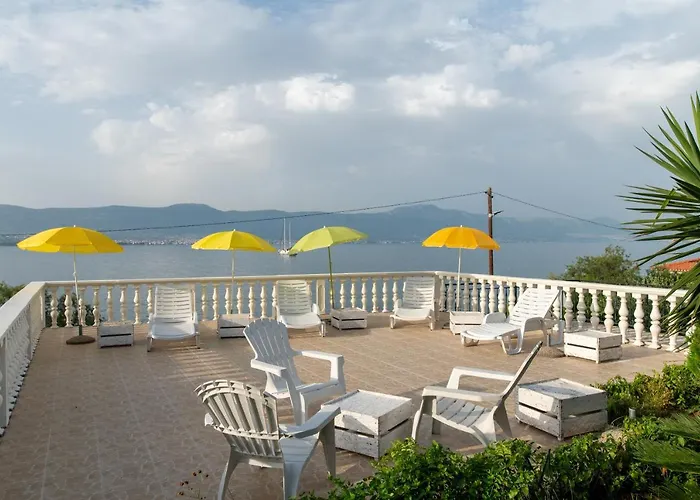 Fjaba - By The Sea - With The Big Terraces & Great Sea View Апартаменти Трогір