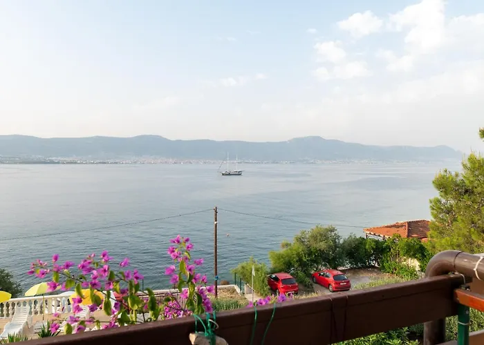 Fjaba - By The Sea - With The Big Terraces & Great Sea View *