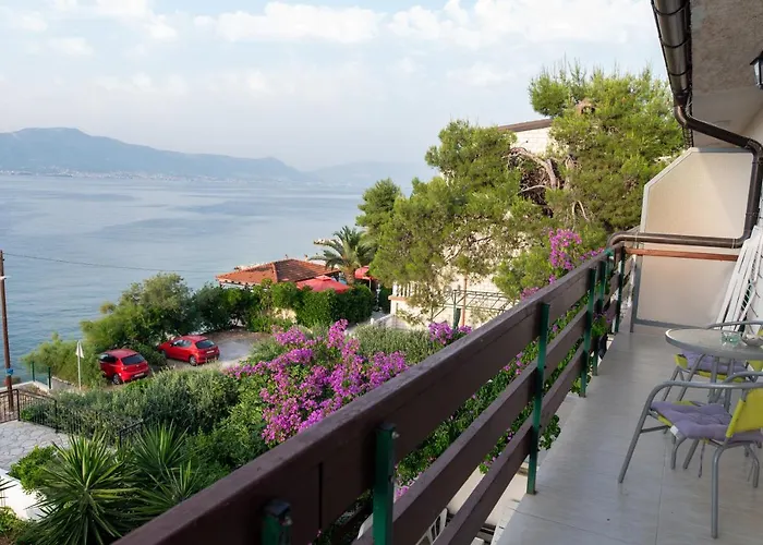 Fjaba - By The Sea - With The Big Terraces & Great Sea View Апартаменти Трогір