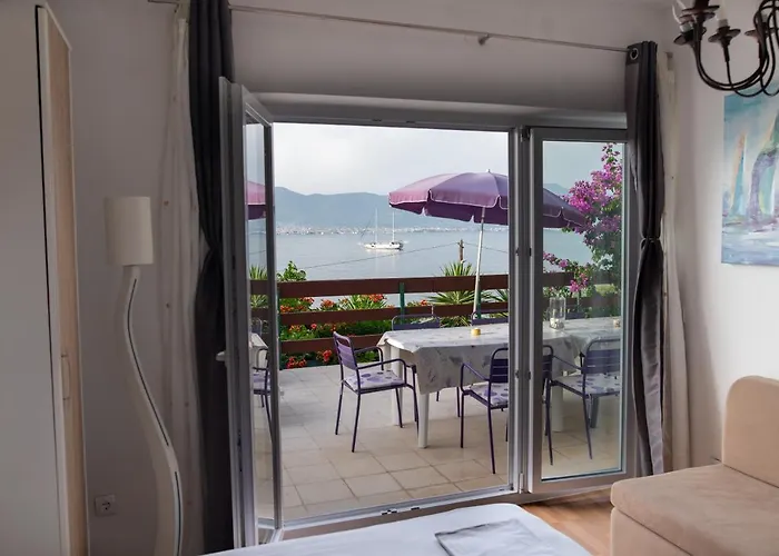 Апартаменти Fjaba - By The Sea - With The Big Terraces & Great Sea View *