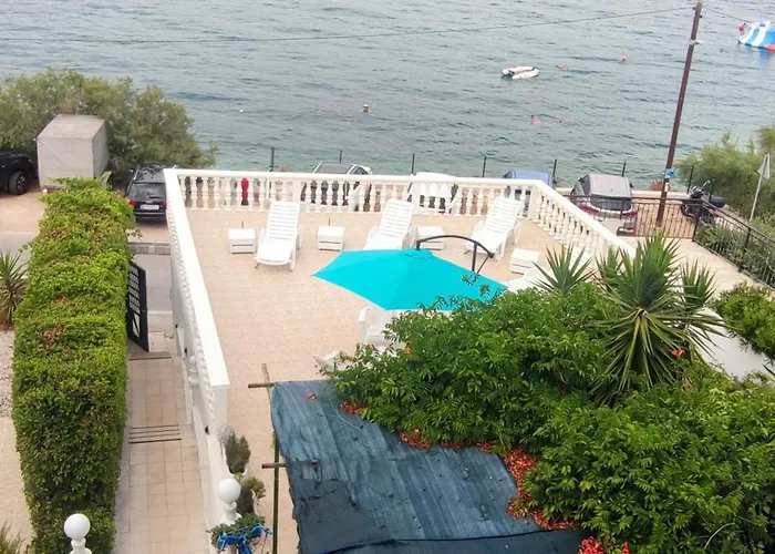 Fjaba - By The Sea - With The Big Terraces & Great Sea View Апартаменти Трогір